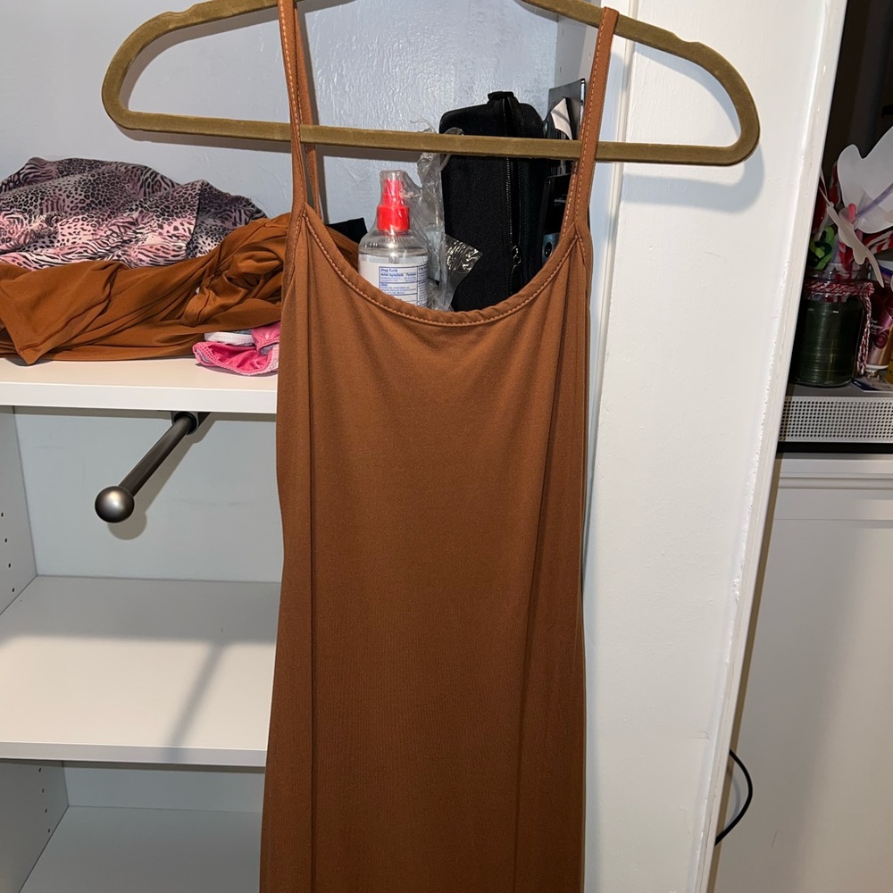 Elegant Brown Sleeveless Dress